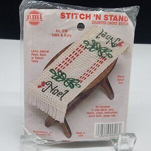 Counted Cross Stitch Kit Mini Wood Table and Runner Art. 516  Stitch 'N Stand